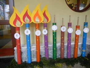 Weihnachtsdekoration Kindergarten Stetteldorf